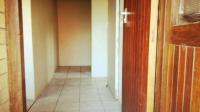 Spaces - 28 square meters of property in Veld En Vlei