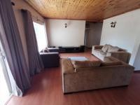 Lounges - 38 square meters of property in Brackenhurst