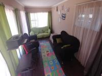 Lounges - 22 square meters of property in Dalpark