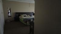 Main Bedroom - 25 square meters of property in Dalpark