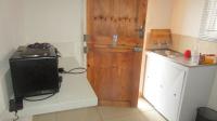 Kitchen - 7 square meters of property in Savanna City