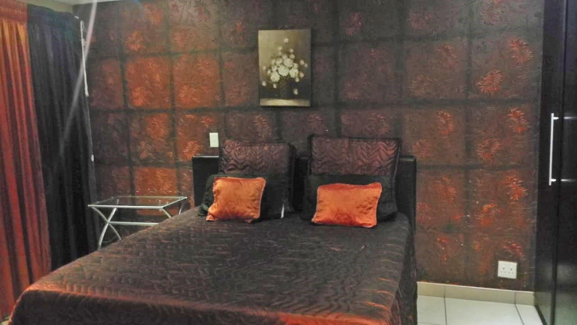 3 Bedroom House for Sale For Sale in Middelburg MP Home