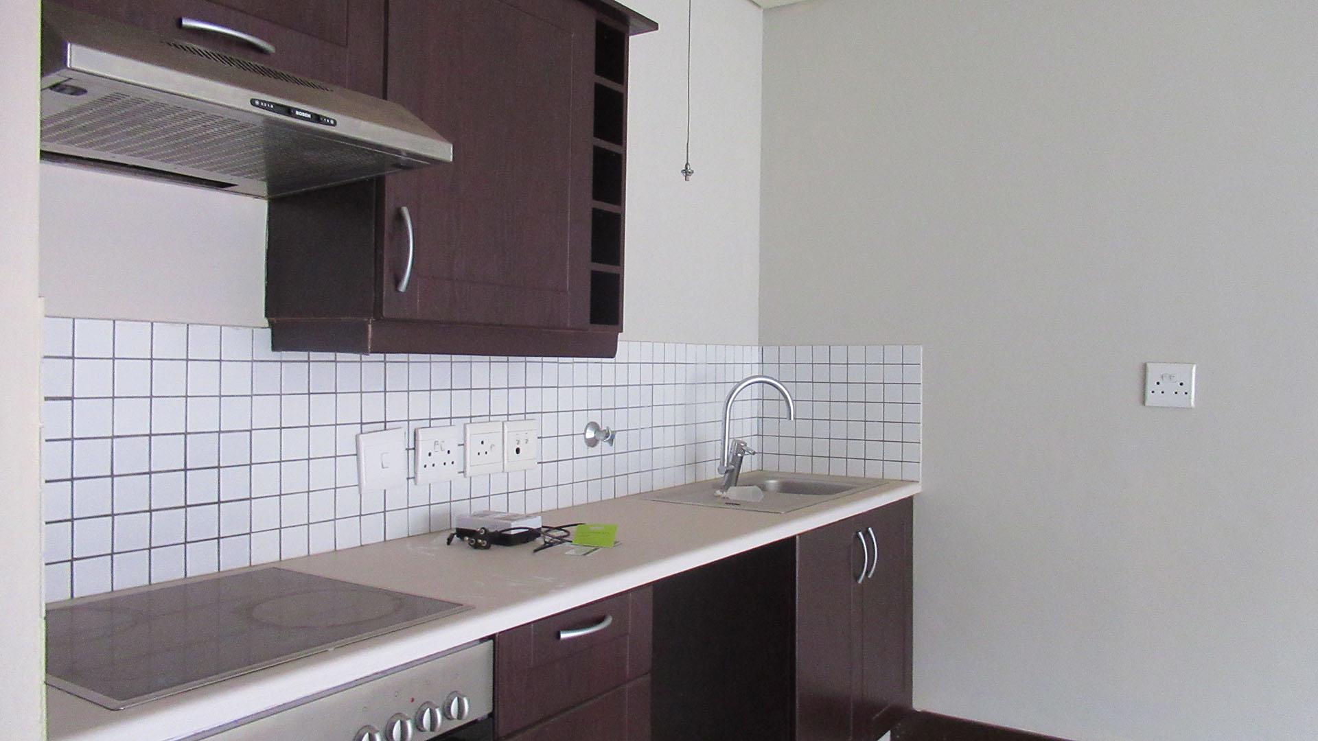 Kitchen - 2 square meters of property in Ferreiras Dorp