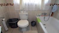 Main Bathroom - 5 square meters of property in Anerley