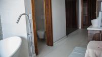 Main Bathroom - 20 square meters of property in Meyersdal