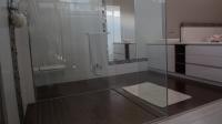 Bathroom 3+ - 31 square meters of property in Meyersdal
