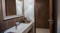 Bathroom 2 - 9 square meters of property in Meyersdal