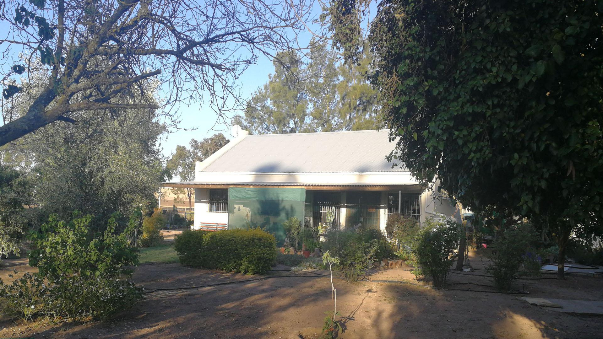 Smallholding for Sale For Sale in Moorreesburg Home Sell