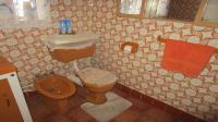 Bathroom 1 - 6 square meters of property in Heidelberg - GP