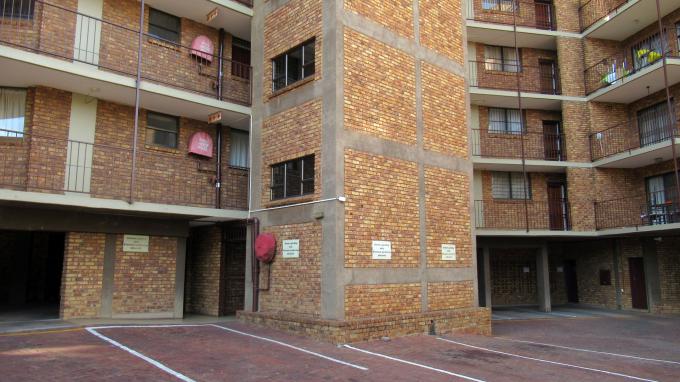 Standard Bank SIE Sale In Execution 2 Bedroom Sectional Title for Sale in Arcadia - MR348539