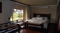 Main Bedroom - 25 square meters of property in Elandsfontein JR