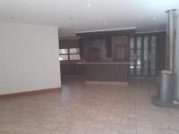 Lounges - 29 square meters of property in Sunward park