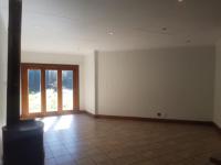 Lounges - 29 square meters of property in Sunward park