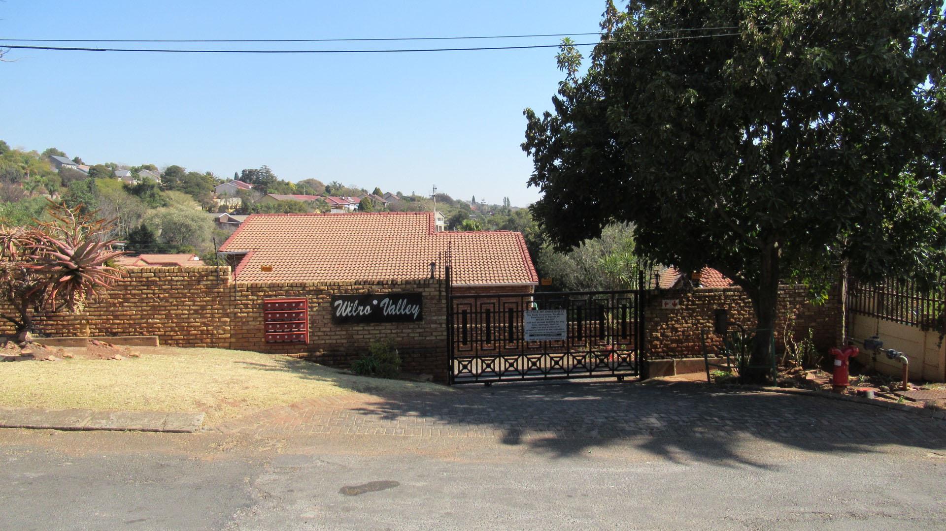 Front View of property in Wilropark