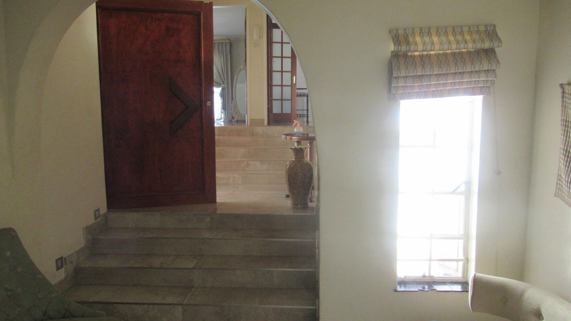 Spaces of property in Gallo Manor