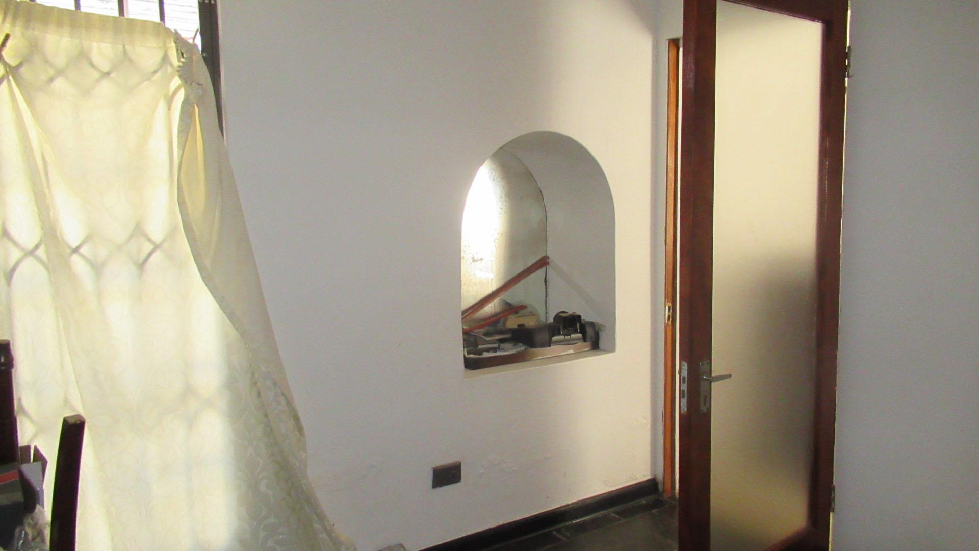 Rooms of property in Gallo Manor