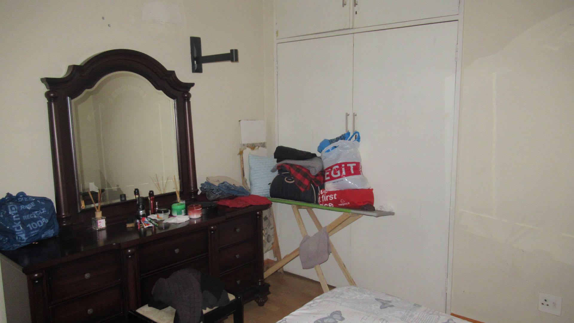 Bed Room 2 of property in Gallo Manor