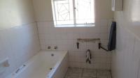 Bathroom 1 - 9 square meters of property in Rensburg