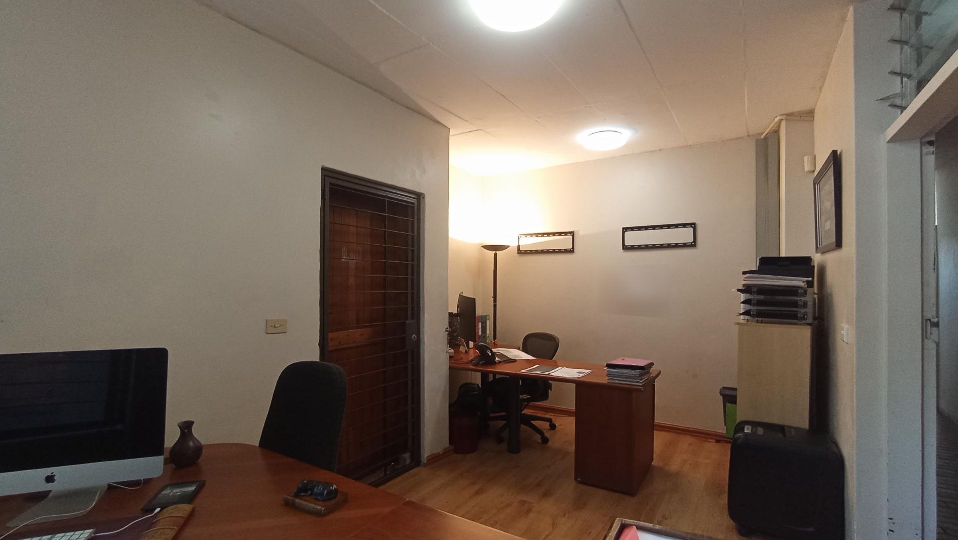Study - 28 square meters of property in Morningside