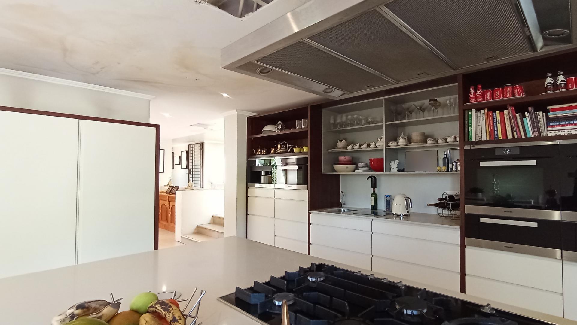 Kitchen - 18 square meters of property in Morningside