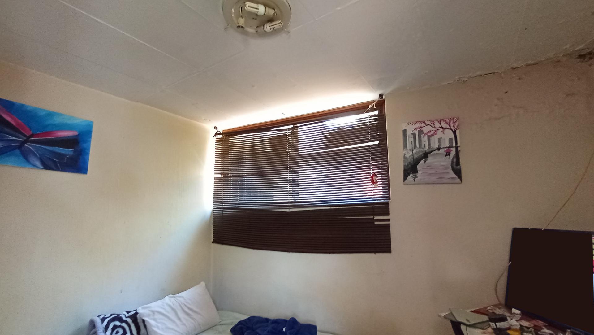 Staff Room - 18 square meters of property in Morningside