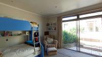 Bed Room 2 - 24 square meters of property in Morningside