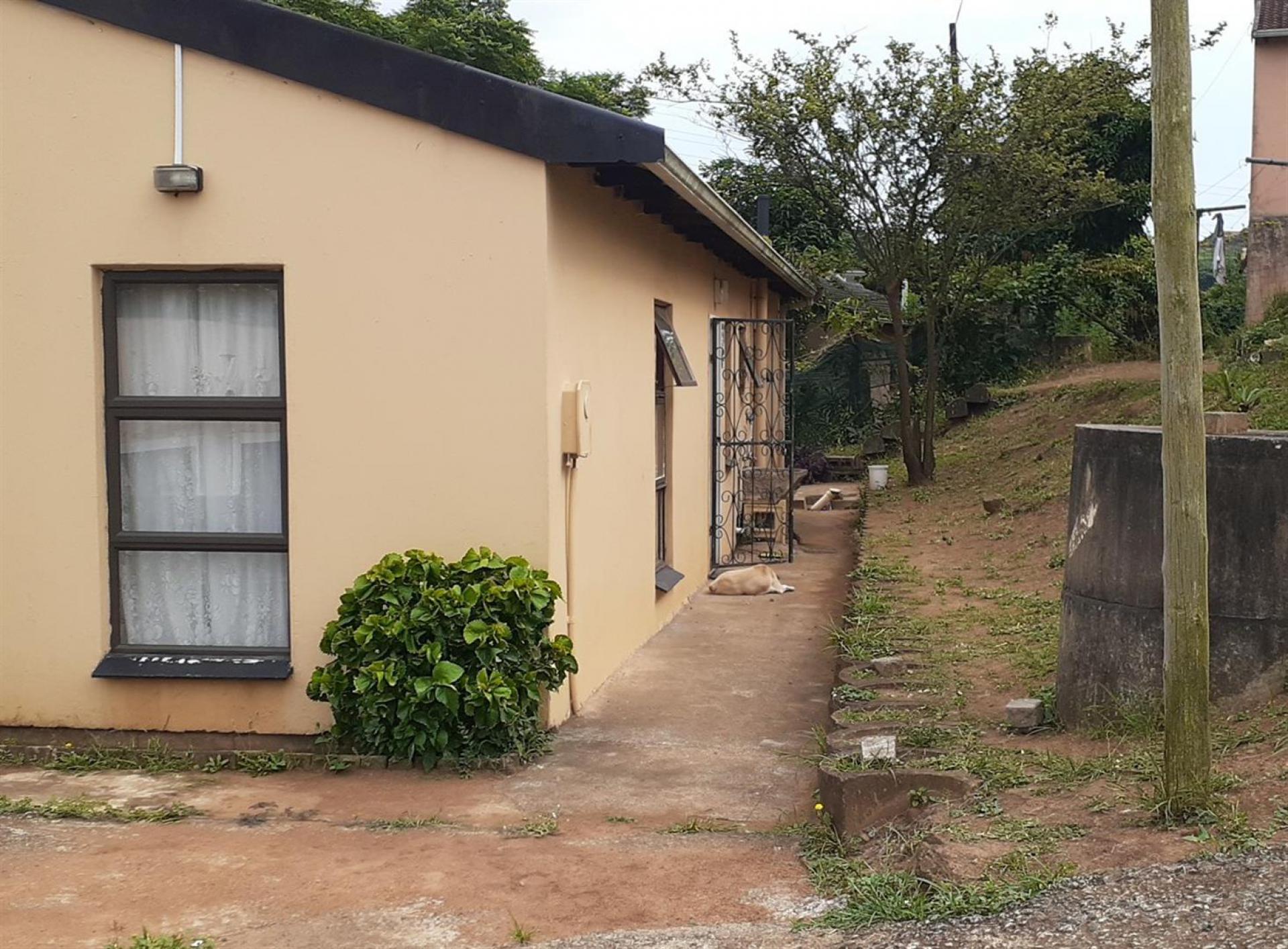 Front View of property in Hillgrove
