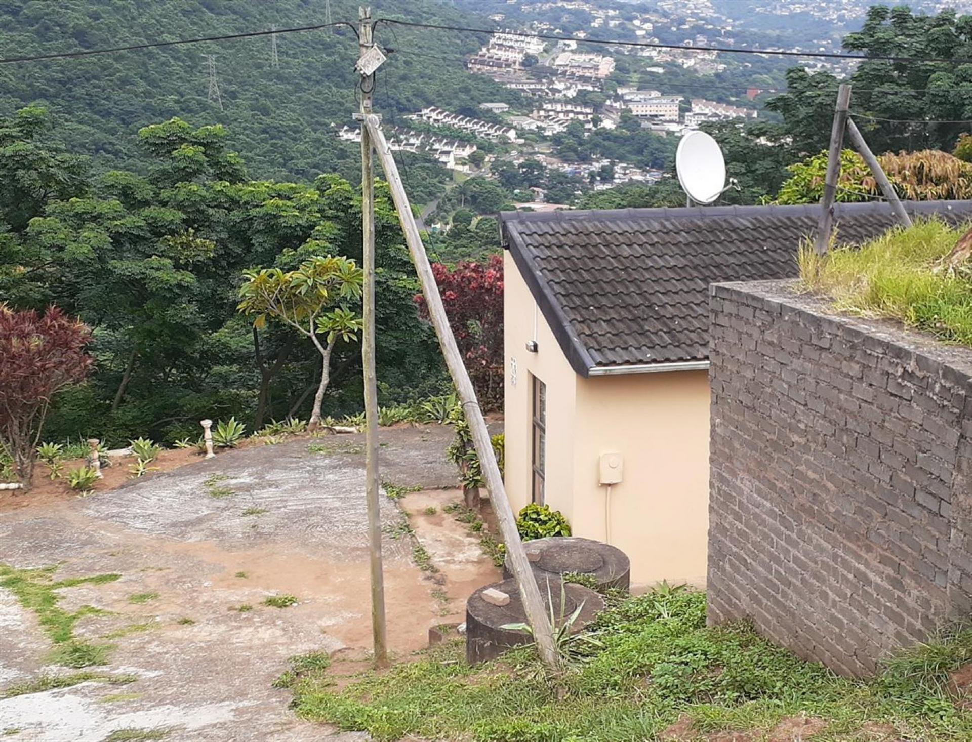 Front View of property in Hillgrove