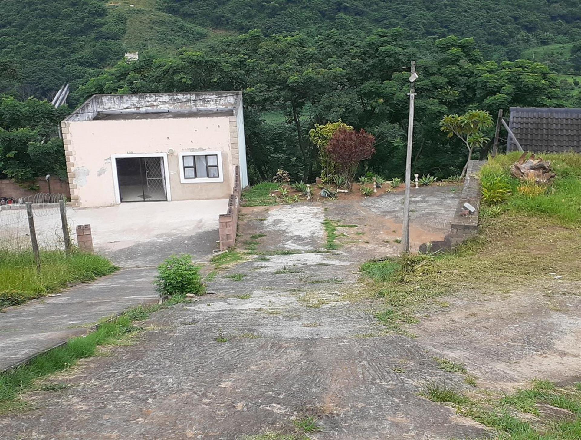 Front View of property in Hillgrove