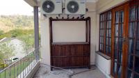 Balcony - 24 square meters of property in Port Edward