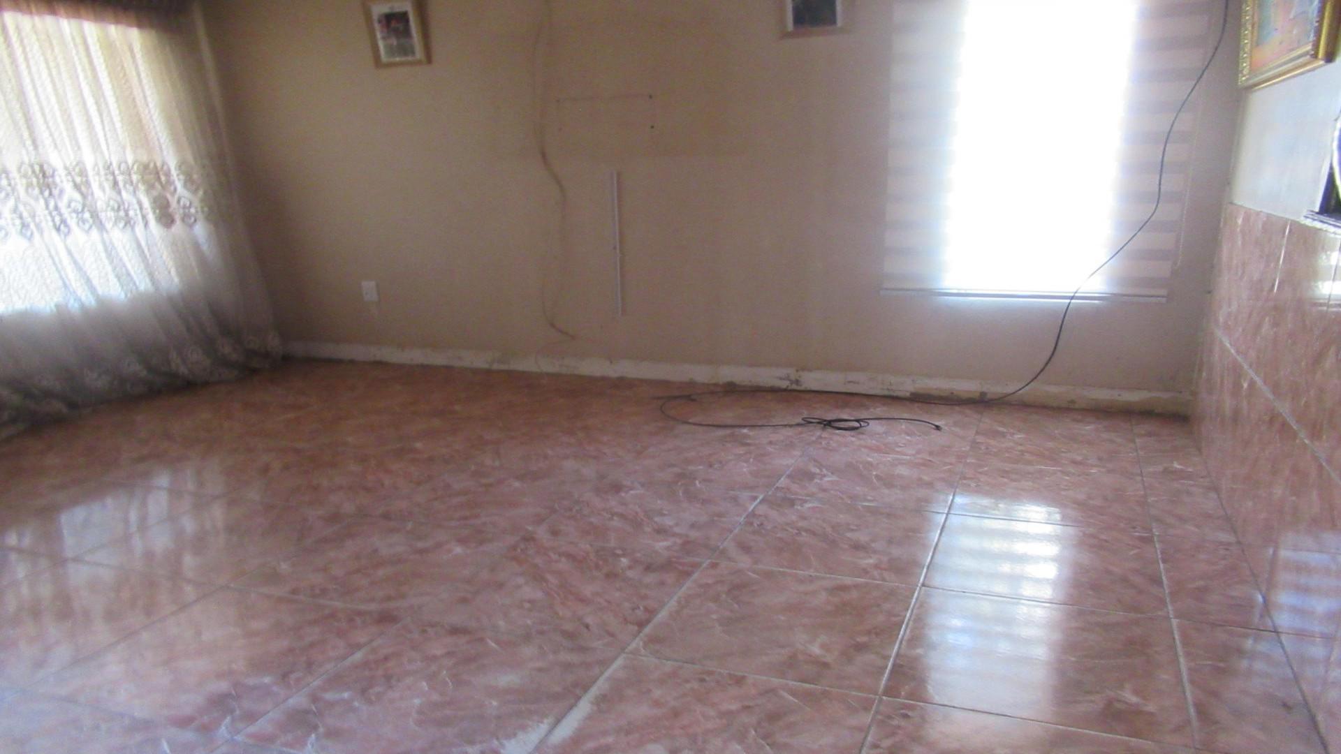 Lounges of property in Danville