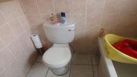 Bathroom 1 - 5 square meters of property in Castleview