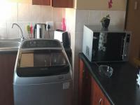 Kitchen - 10 square meters of property in Castleview