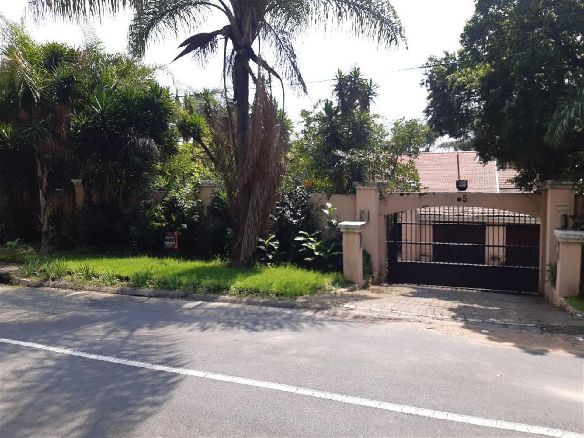 Front View of property in Atholhurst