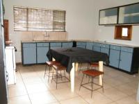 Kitchen - 38 square meters of property in Reyno Ridge