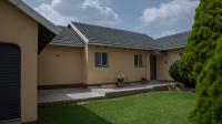 4 Bedroom 2 Bathroom House for Sale for sale in Brackendowns