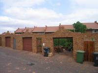 2 Bedroom 1 Bathroom Duplex for Sale for sale in Die Hoewes