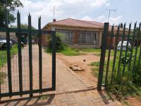 Front View of property in Strubenvale