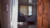 Bed Room 5+ - 15 square meters of property in Dobsonville