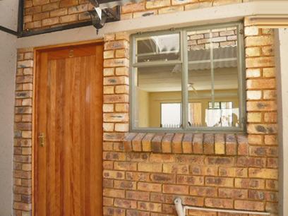 2 Bedroom Duplex for Sale For Sale in Boksburg - Home Sell - MR35296