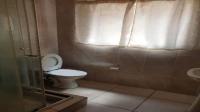 Main Bathroom - 4 square meters of property in Waterval East