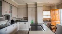 Kitchen - 26 square meters of property in Homelake