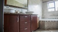 Bathroom 1 - 12 square meters of property in Homelake
