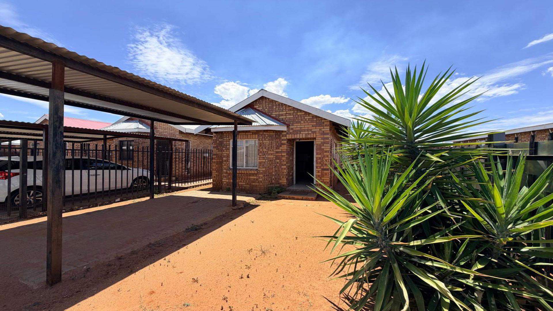 Front View of property in Kimberley