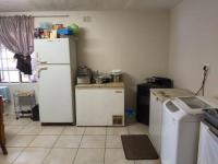 Kitchen - 27 square meters of property in Ocean View - DBN