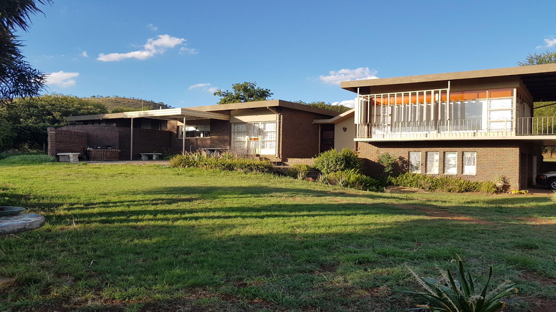 Backyard of property in Flora Park AH