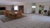 Dining Room - 34 square meters of property in Pomona