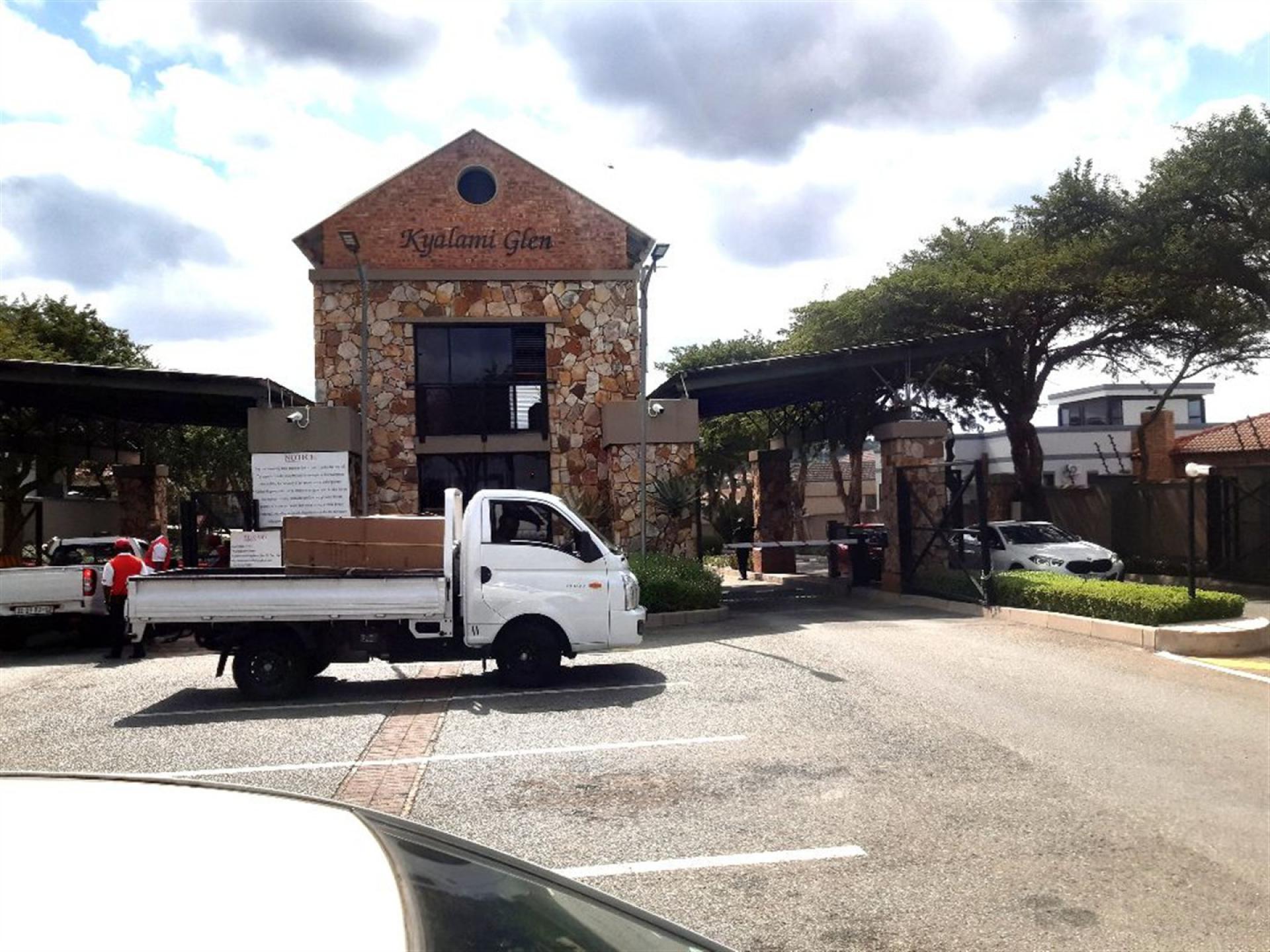 Front View of property in Kyalami Gardens