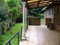 3 Bedroom 2 Bathroom House for Sale for sale in Leisure Bay