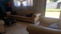 Lounges of property in Eldorado Park A/H